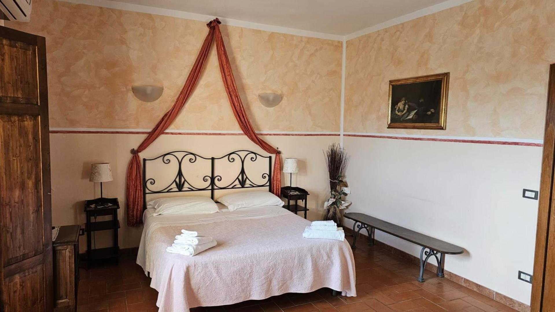 I Chiari Guest House Acquaviva  ภายนอก รูปภาพ
